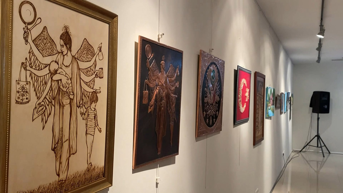 Kartal'da 'Parmaklıklar Ardındaki Sanat' sergisi