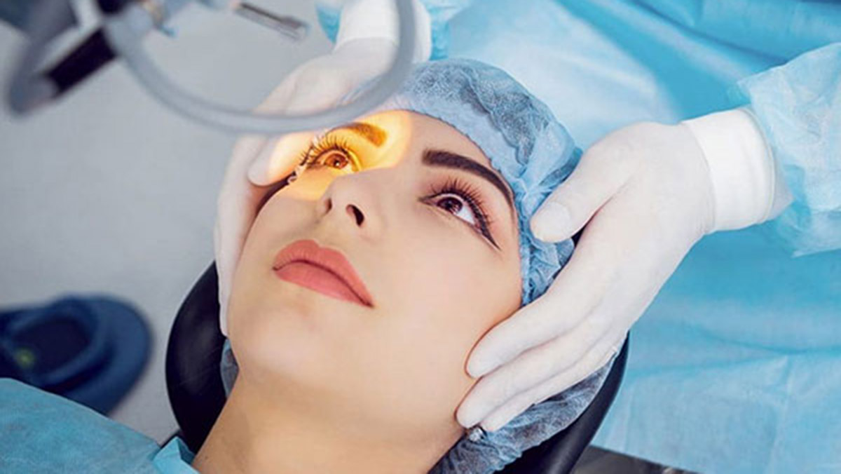 Katarakt ameliyatı olanlar daha uzun yaşıyor