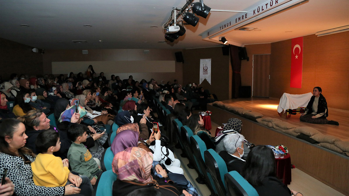 Keçiören'de 'Dünya Kadın Hakları Günü' programı