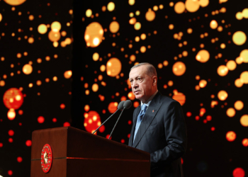 Kimse Türkiye'yi baskıcı günlerine döndüremeyecek