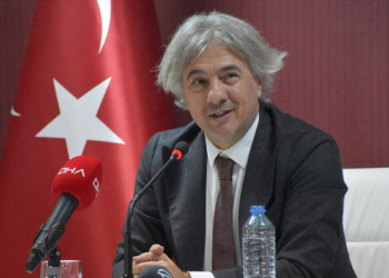 Kız Kulesi'nde gayet iyi bir restorasyon oluyor
