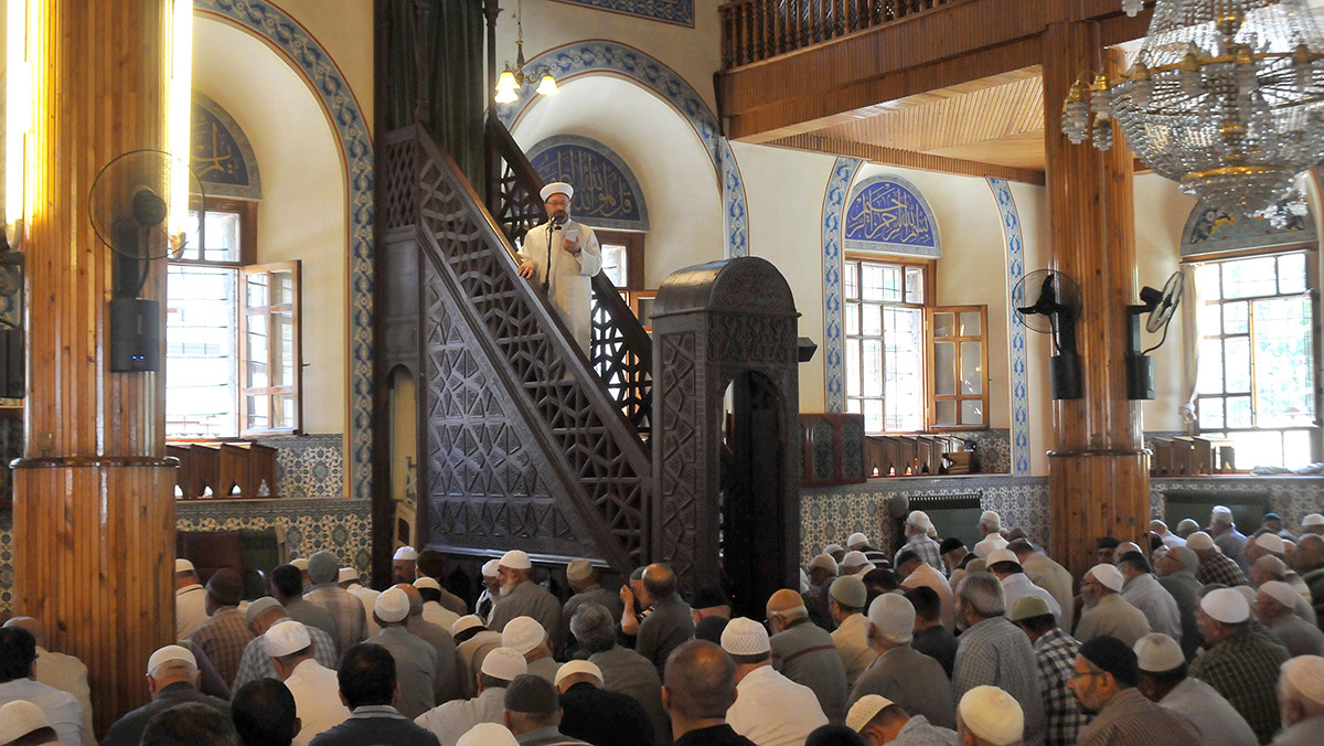 Kız çocuklarını evliliğe zorlamak büyük günahtır