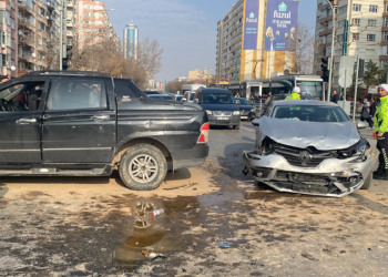 Konya'da ışık ihlali kazası: 6 yaralı