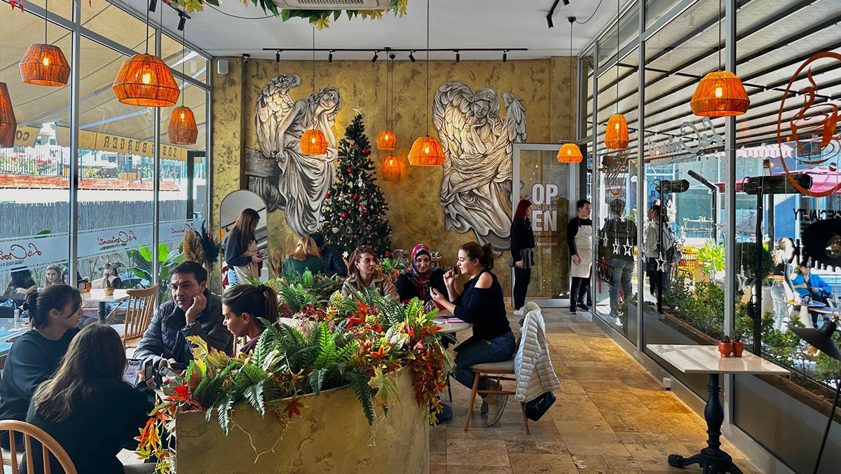 Le Croissanti, Adana'da ezber bozdu