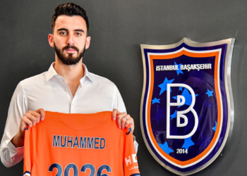 Muhammed Şengezer 2026'ya kadar Başakşehir'de