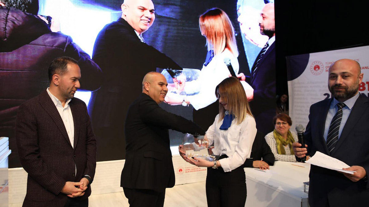 Niğde'de 1000 konut için kura çekimi yapıldı