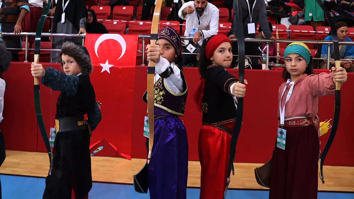 Okçulukta minikler salon türkiye şampiyonası başladı
