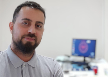 Psikiyatri uzmanın evde iple asılı cesedi bulundu