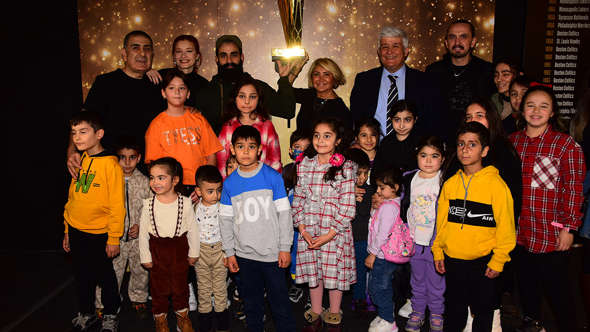 Ramotoloji hastası çocuklara NBA sergisi sürprizi