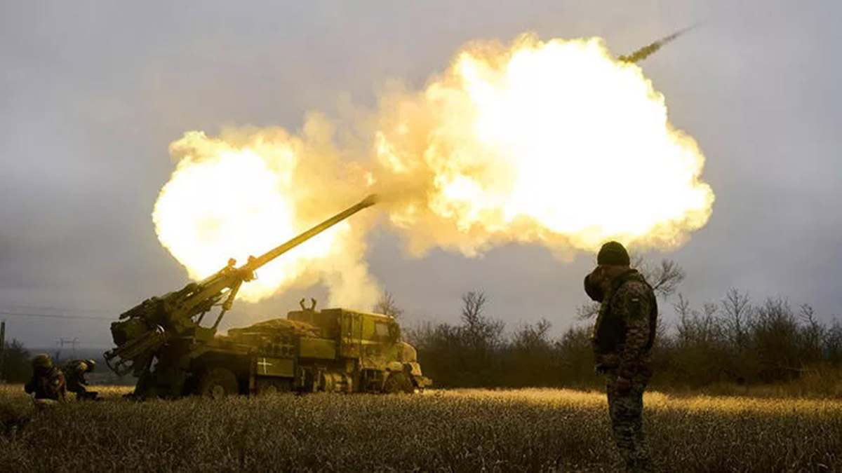 Rusya tarafından 120'den fazla füze atıldı