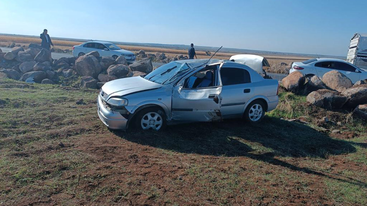 Şanlıurfa'da otomobil devrildi: 1 ölü, 5 yaralı