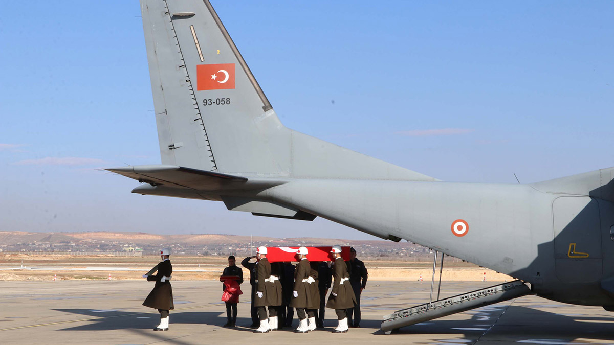 Şehit Hüseyin Korkmaz’ın naaşı Gaziantep’e getirildi