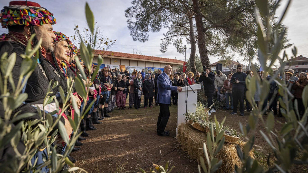 Soyer, Zeytine Sadakat Buluşması'na katıldı