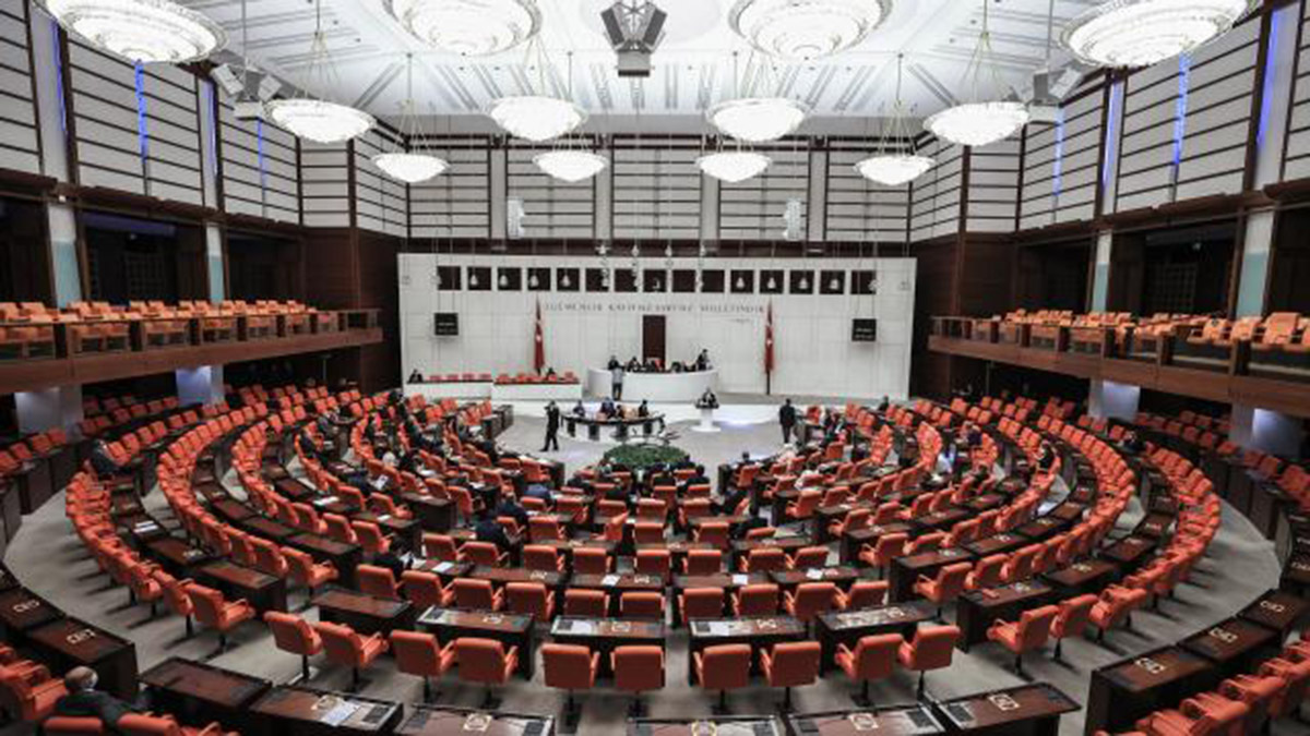 TBMM yeni yıla yoğun mesaiyle başlayacak