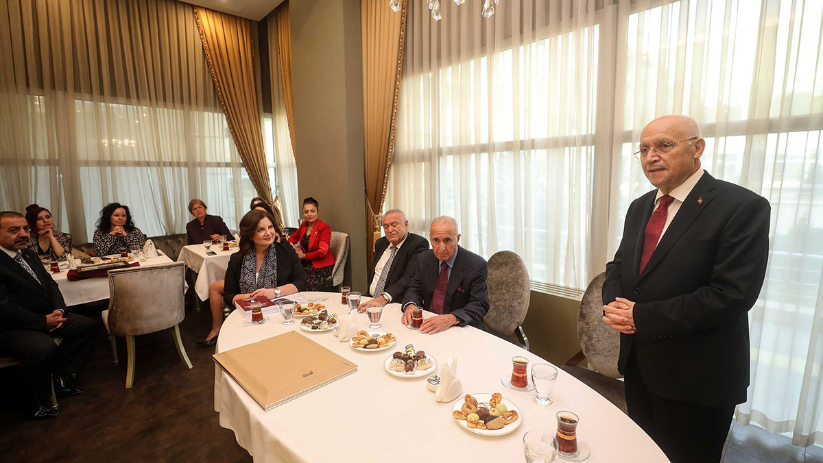 TÜSİAV'dan Hikmet Çetin'e Vefa Beratı