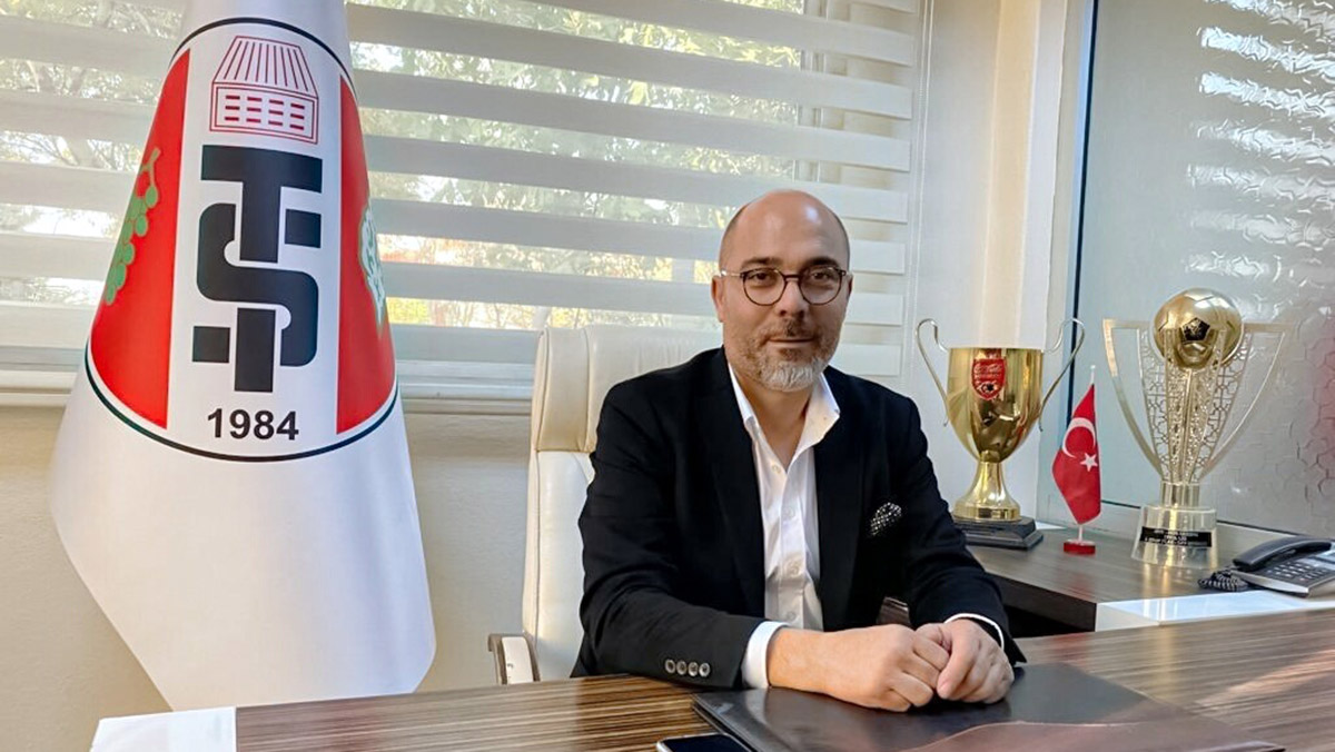 Turgutluspor'da Başkan Bülent Daşkan istifa etti