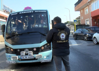 Üsküdar'da okul önlerinde denetim