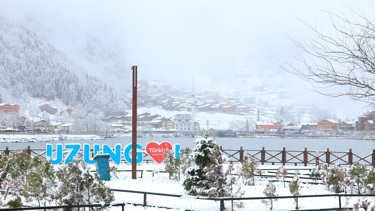 Uzungöl'de kar güzelliği