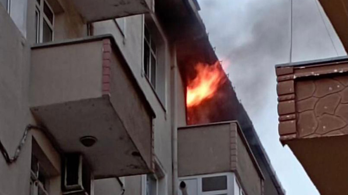 Yangında yatalak hasta öldü, eşi yaralandı