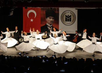 Yenimahalle'de Mevlana'yı anma programı düzenlendi