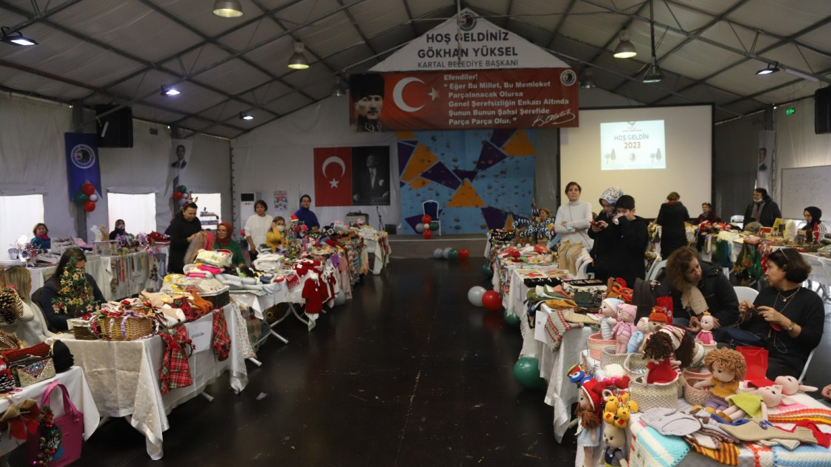 Yılbaşı Özel Kadın El Emeği PazarıKartal’da açıldı