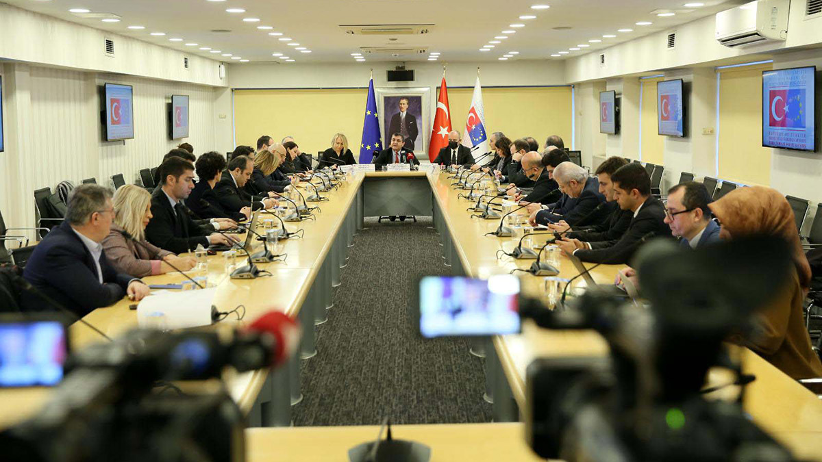 Türkiye AB üyesi olsaydı savaş engellenirdi