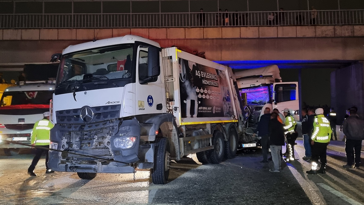 Adana'da zincirleme kaza