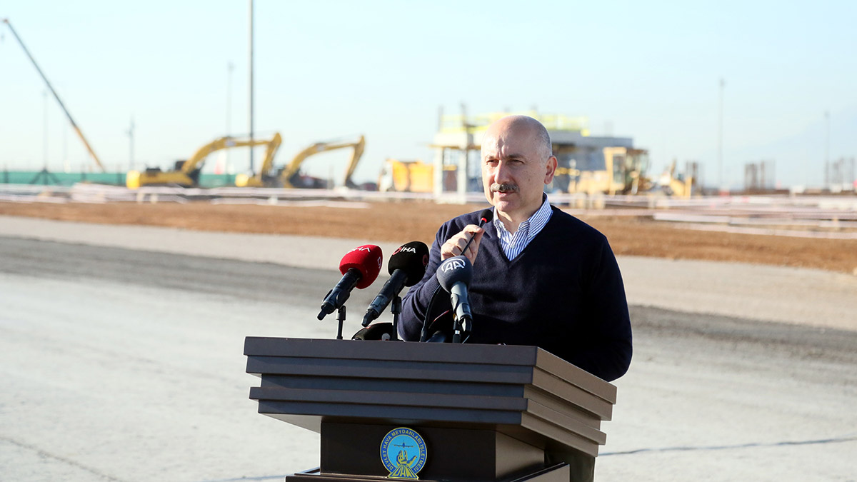 Antalya Havalimanı'nda yolcu kapasitesi 80 milyona çıkıyor