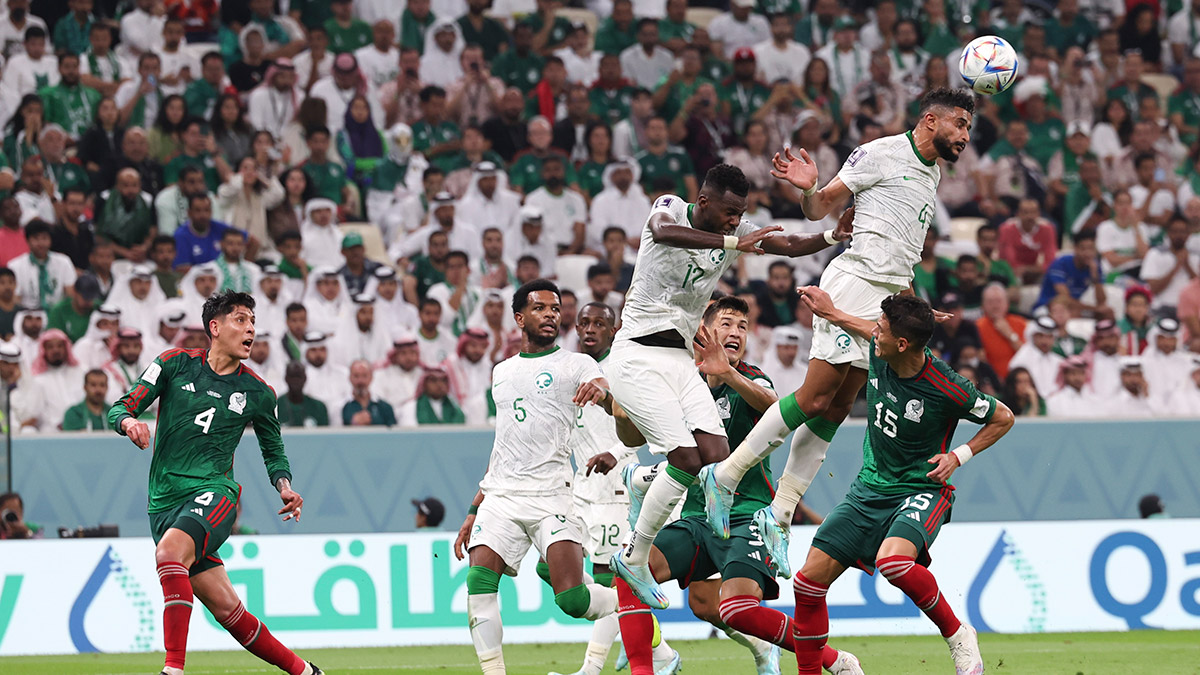 Arjantin ve Polonya son 16 turuna adlarını yazdırdı