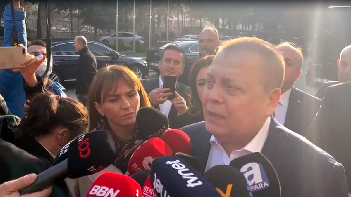 Asgari Ücret Tespit Komisyonu 2023 yılı asgari ücreti belirlemek için ilk toplantısını gerçekleştirdi. Çalışma ve Sosyal Güvenlik Bakanlığı'nca asgari ücreti belirleme çalışmaları kapsamında yapılan araştırmada; asgari ücretle çalışan işçilerin asgari ücret beklentisi ortalama 7 bin 630 TL oldu.