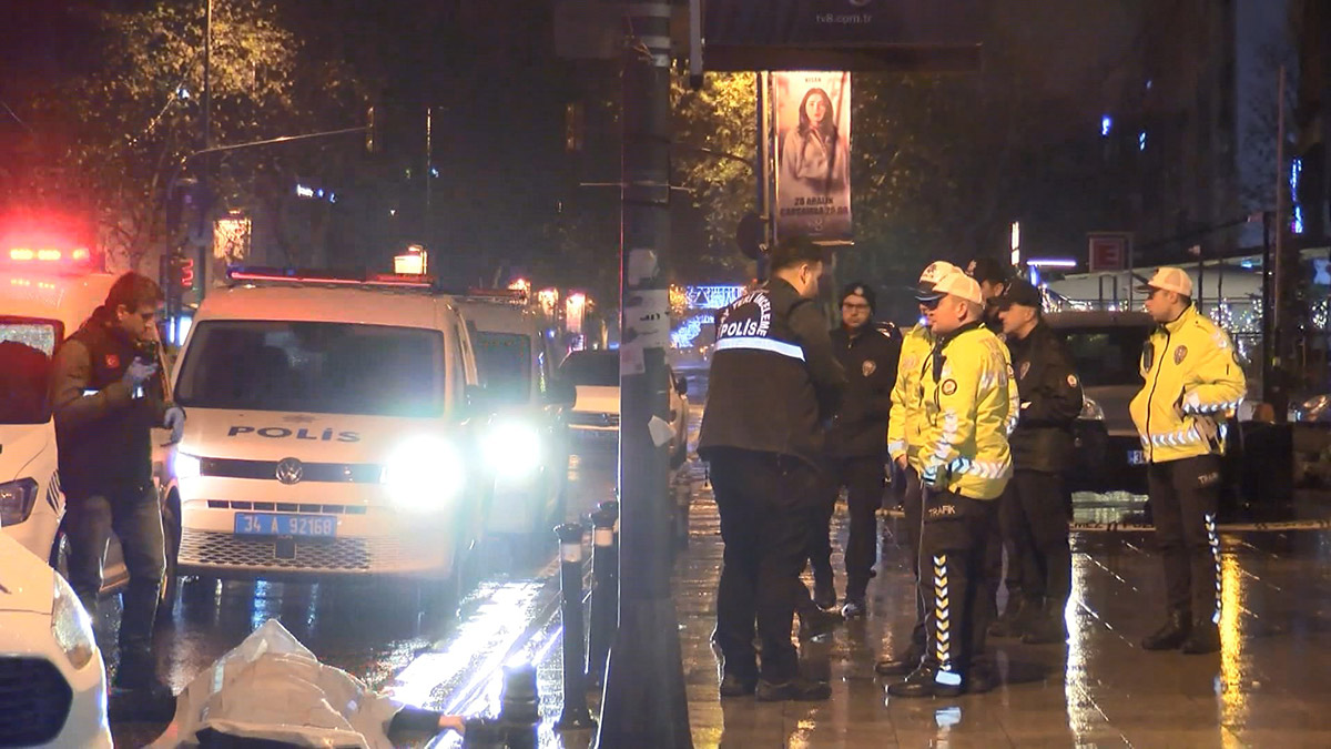 Bağdat Caddesi'nde otomobilin çarptığı kişi öldü
