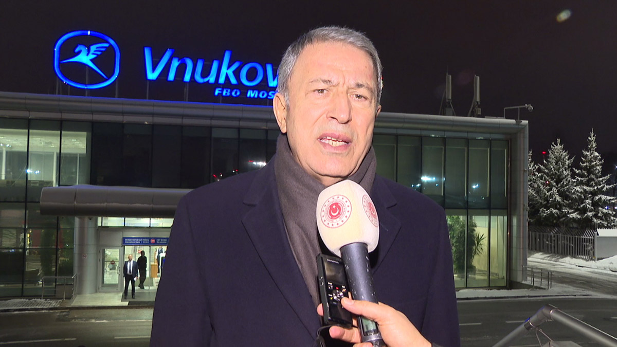 İstikrarın sağlanması için neler yapılabileceğini görüştük