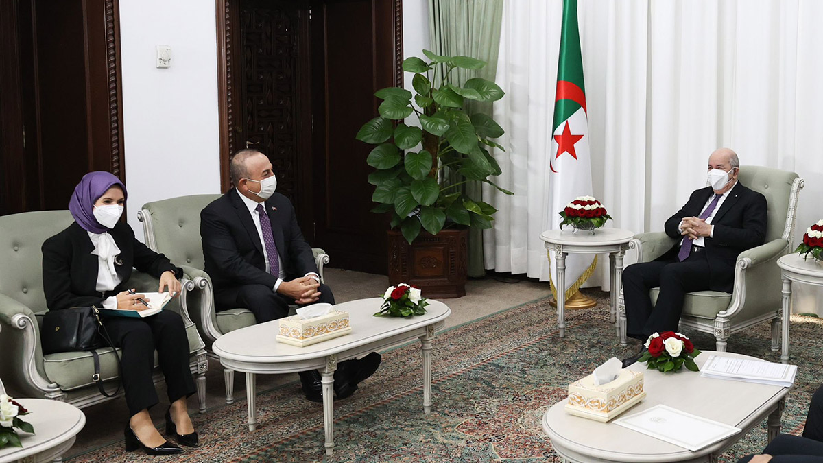 Mevlüt Çavuşoğlu Abdülmecid Tebbun ile görüştü