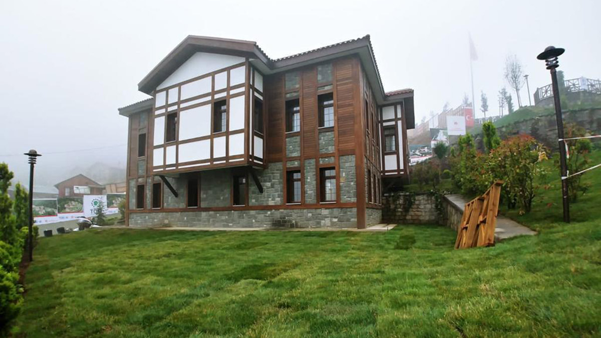 Ayder'imizin güzelliğini bozan yapıları kaldırıyoruz