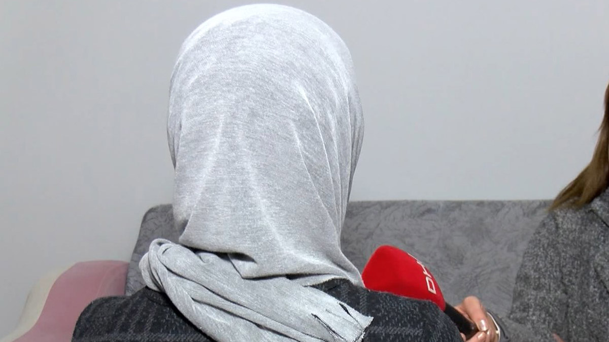 Boşanmak istediği eşi silahla evine gelerek kendisini darbetti