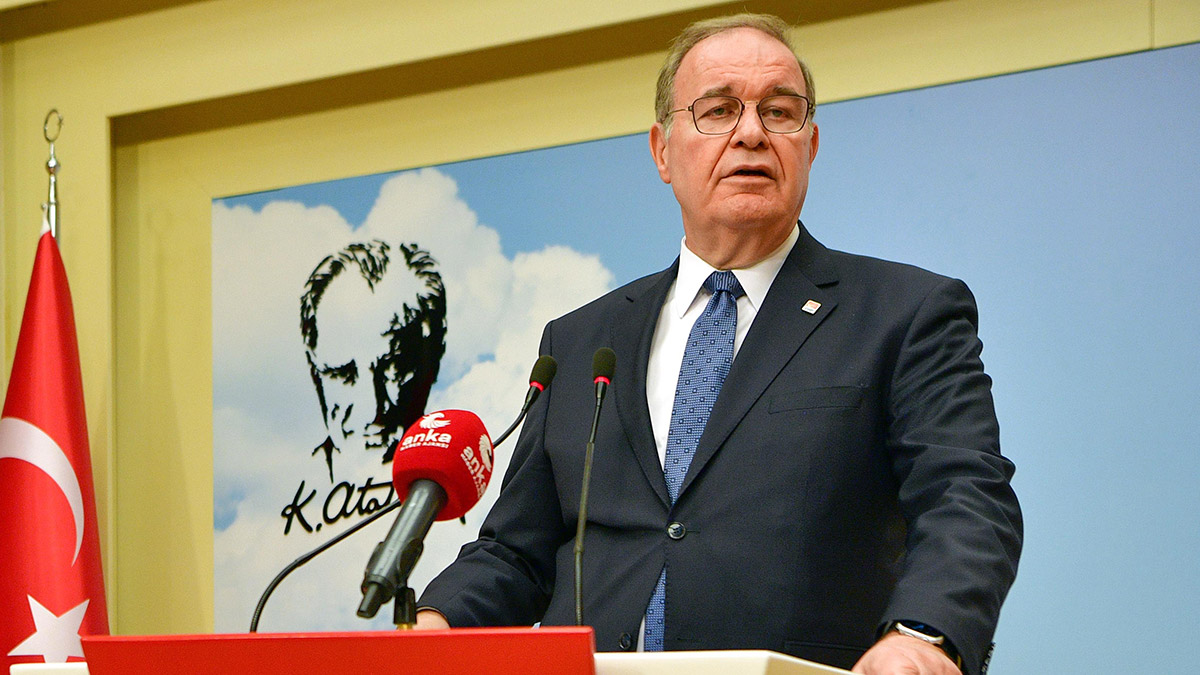 Milletimiz kimlerin boynunu büktüğünüzü iyi biliyor