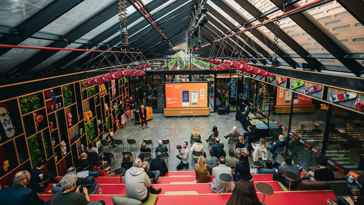 Dijital harçlık uygulaması Manibux yenilendi