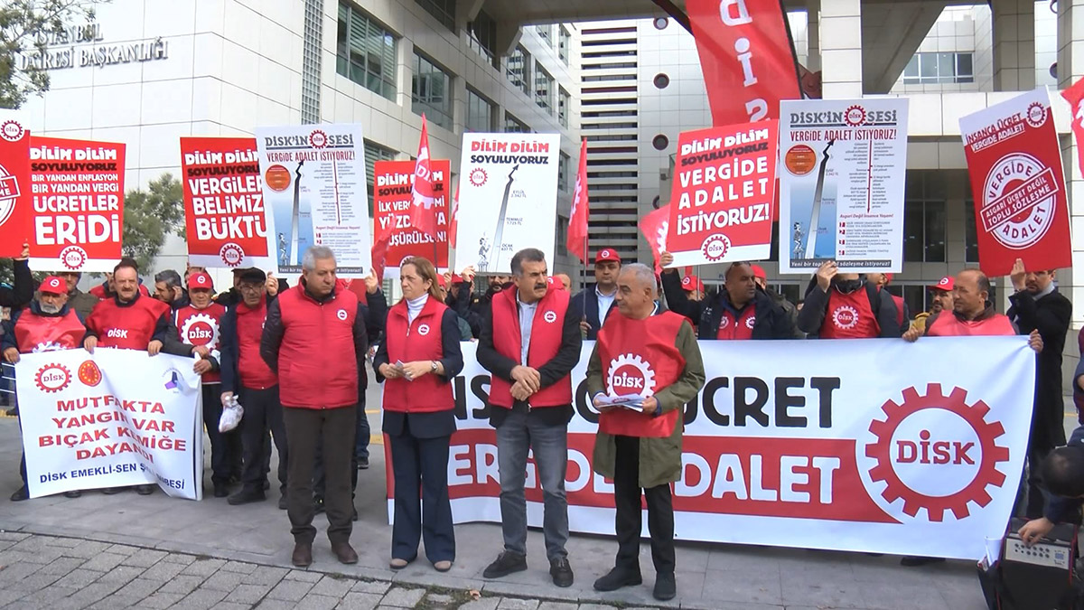 DİSK'ten gelir vergisi eylemi