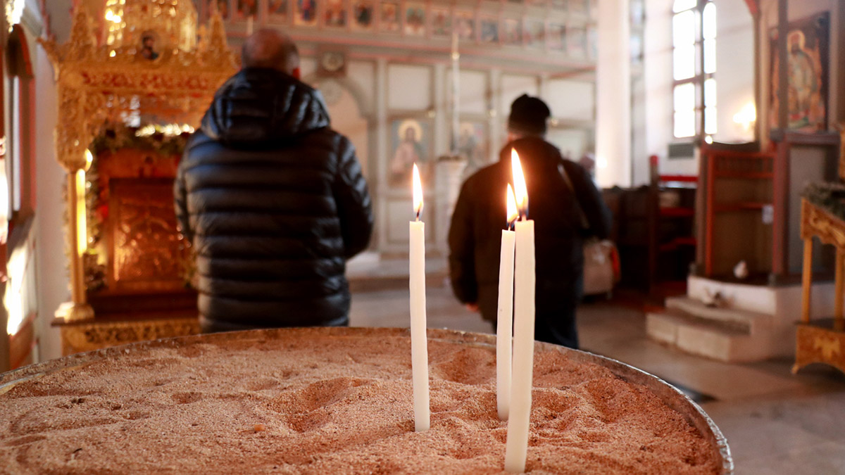 Sveti Georgi Bulgar Kilisesi'nde Noel ayini