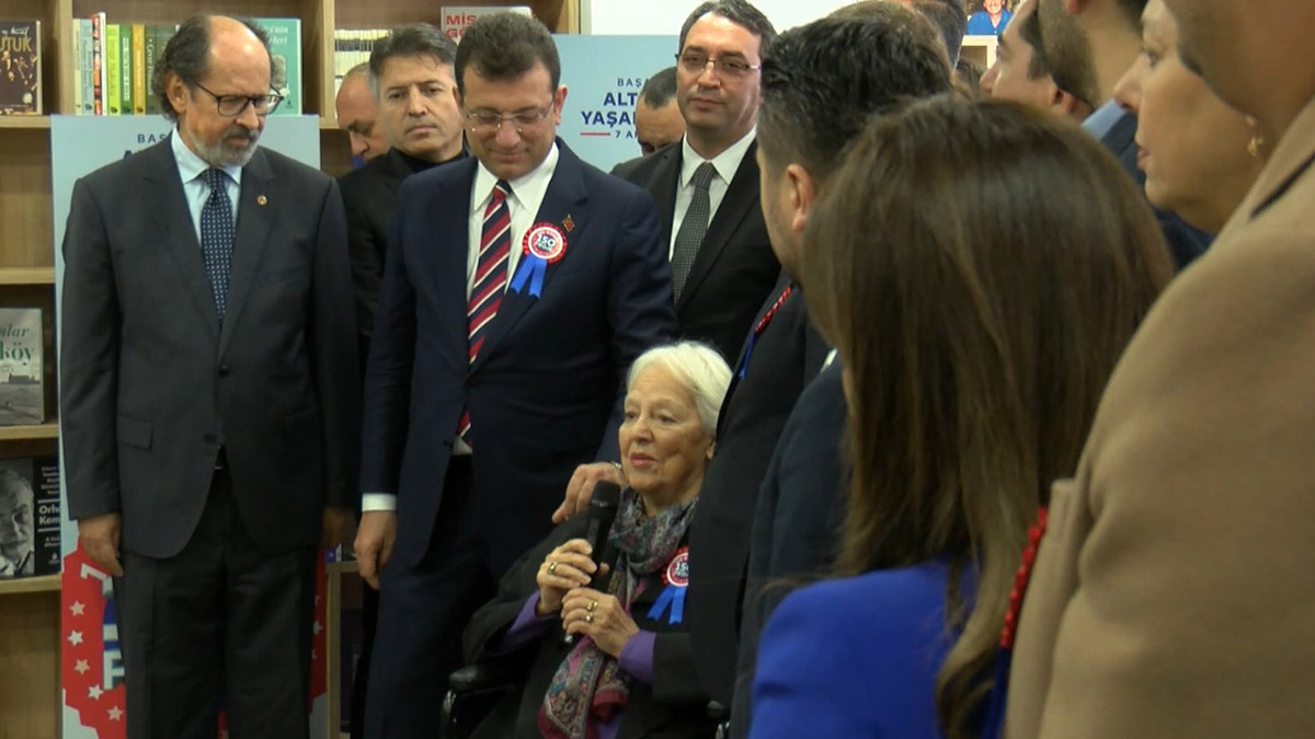 İstanbul Büyükşehir Belediyesi'nin başlattığı 150 Günde 150 Proje kapsamında, Altınşehir Yuvamız İstanbul ve Altınşehir Sabahattin Ali Kütüphanesi açıldı.