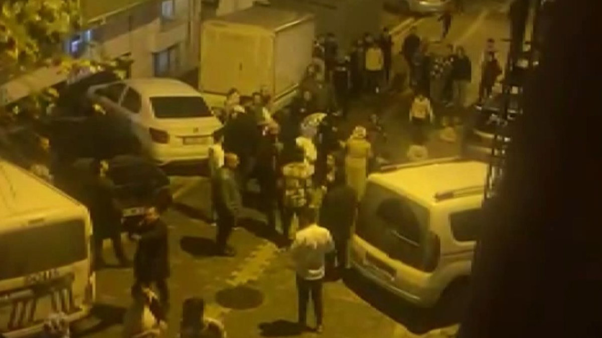 Esenyurt'ta 2. kattaki dairenin balkonundan düştü, hayatını kaybetti