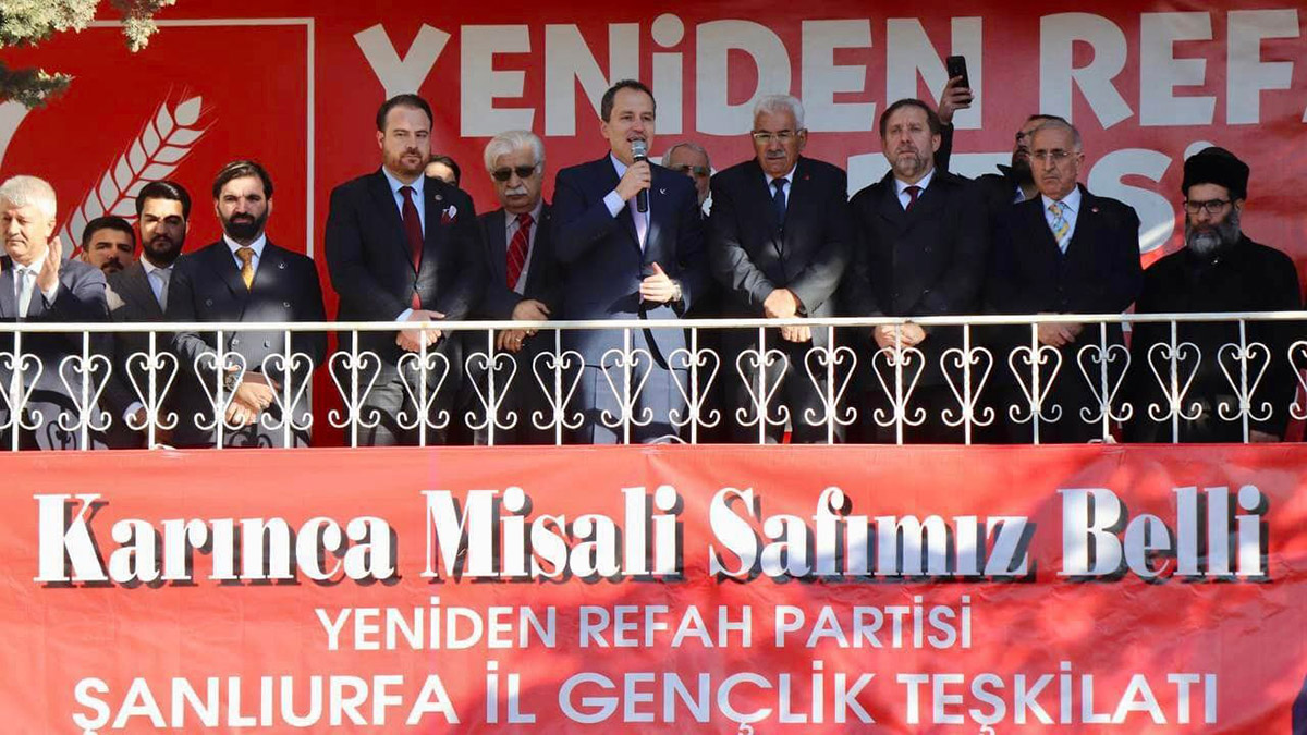 Tırnaklarımızla sökerek ilerlemeye devam ediyoruz