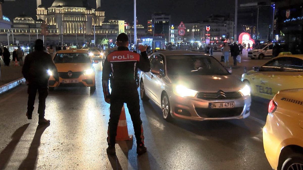Fatih ve Beyoğlu'nda Yeditepe Huzur denetimi