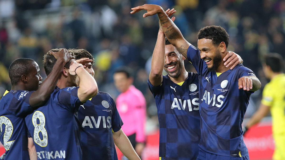 Fenerbahçe hazırlık maçında galip geldi