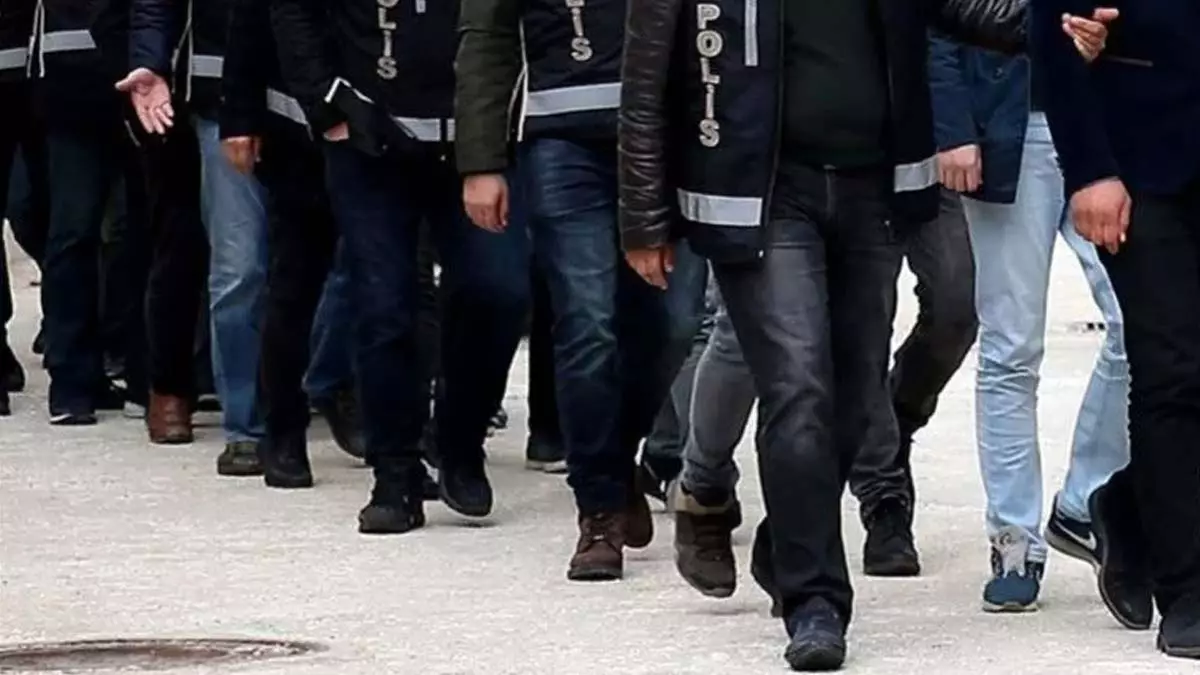 Ankara'da aranan 288 kişi yakalandı