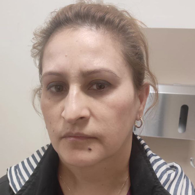 Görevli hemşireye küfür ve hakaret ederek yumruk attı