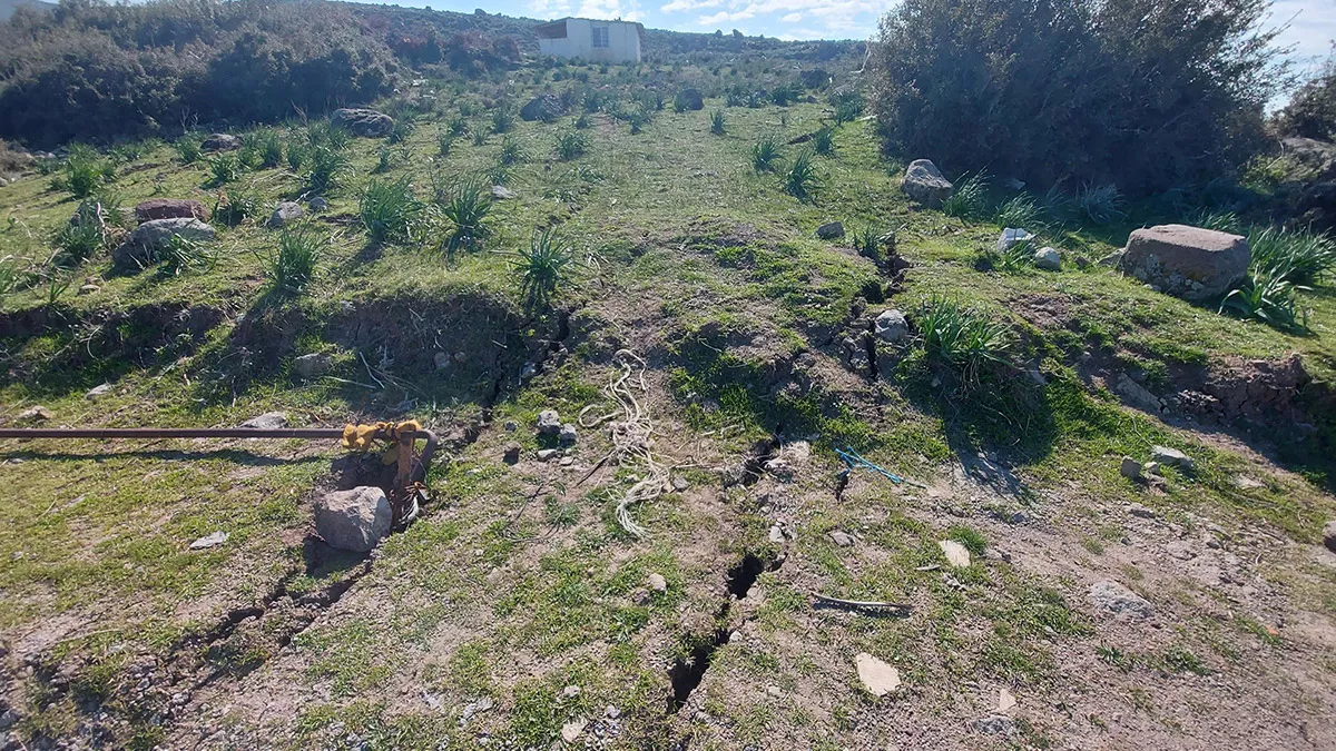 Harmandalindaki heyelan bolgesi icin acil uyari 2210 dhaphoto14 - öne çıkan - haberton