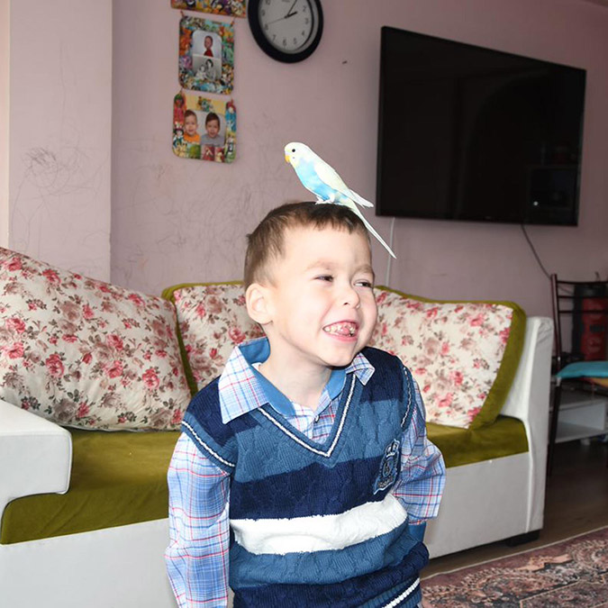 Tekirdağ'da, soluk borusundaki kıkırdak dokunun oluşmaması nedeniyle solunum yolu rahatsızlığı olan trakeomalazi teşhisi konulan ve İsrail'de ameliyat olması gereken Can Daniel Bayraktar (5,5), hastalığının son aşamasına geldi.