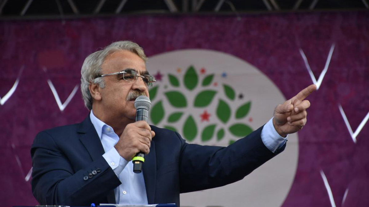 Fransa yönetimi bu cinayetleri aydınlatmalı