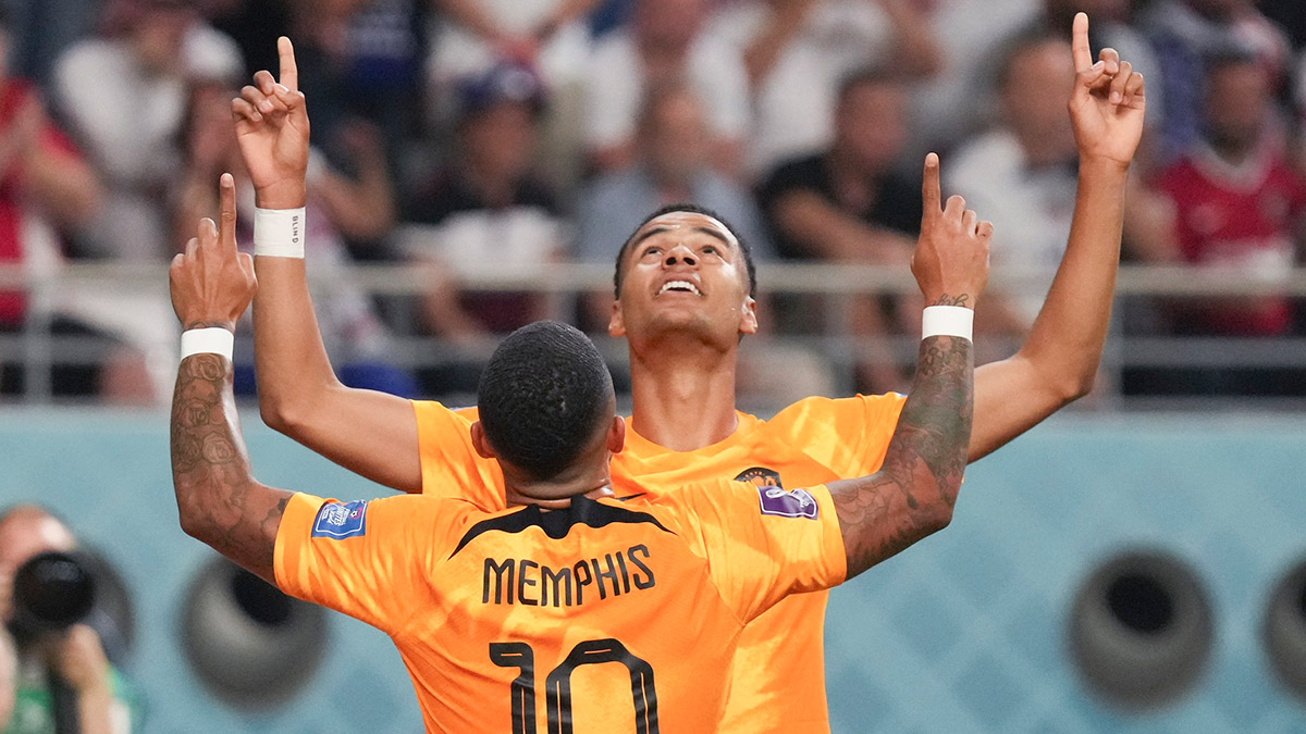 Dünya Kupası'nda ilk çeyrek finalist Hollanda oldu